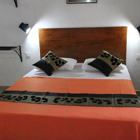 Dambulu Oya Family Park Hotel Dambulla Ruang foto