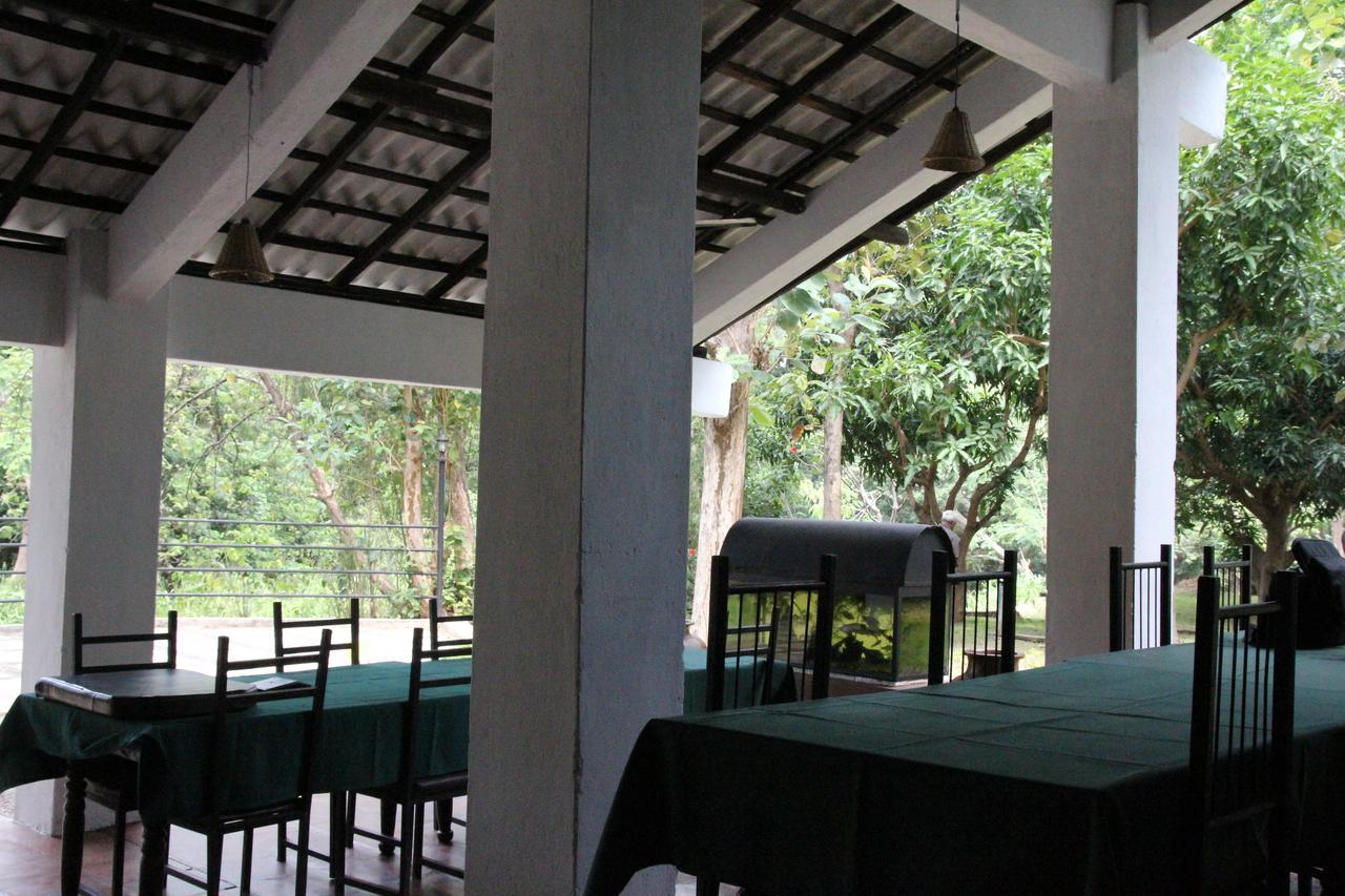 Dambulu Oya Family Park Hotel Dambulla Bagian luar foto